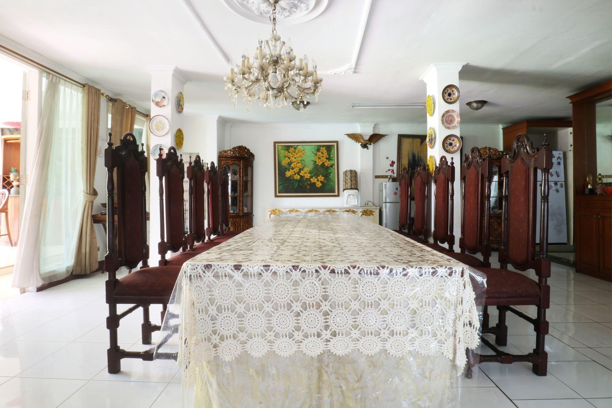 Villa Sri Manganti Jakarta Exterior foto